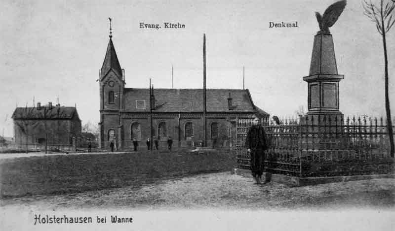 Datei:AK-Holsterhausen-Kirche-Denkmal-nach-1907.jpg