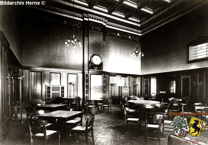 Datei:Herner Bahnhof, Wartesaal 1. Klasse, um 1910.jpg