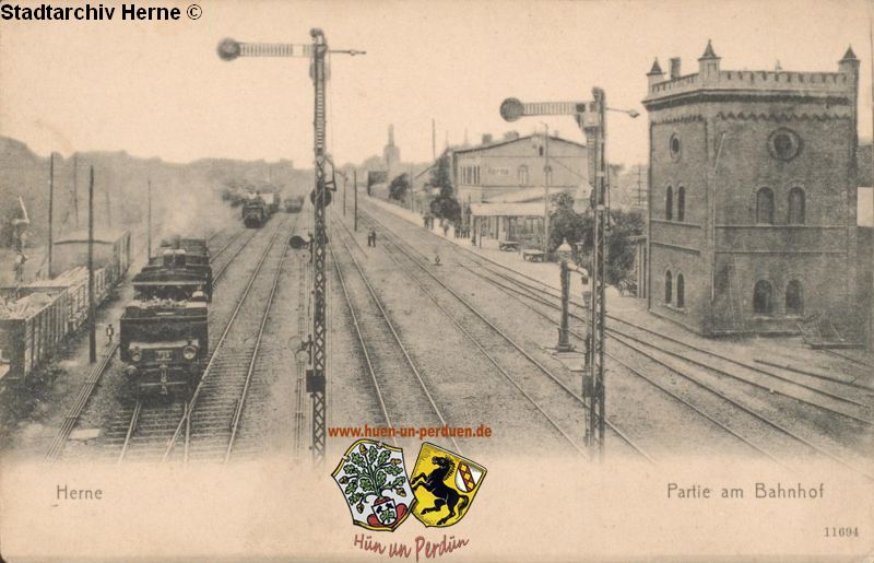 Datei:Partie am Bahnhof, um 1890.jpg