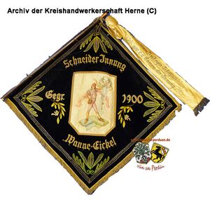 AKHH-SZI-WE-1900 VS.jpg