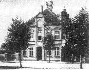 Amamtshaus.jpeg