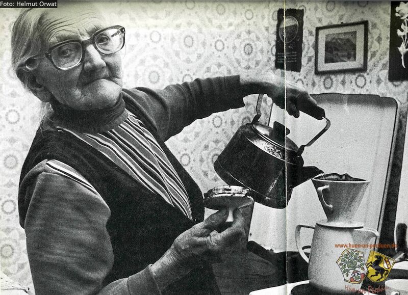 Datei:Arme Ritter 01 Helmut Orwat.jpg
