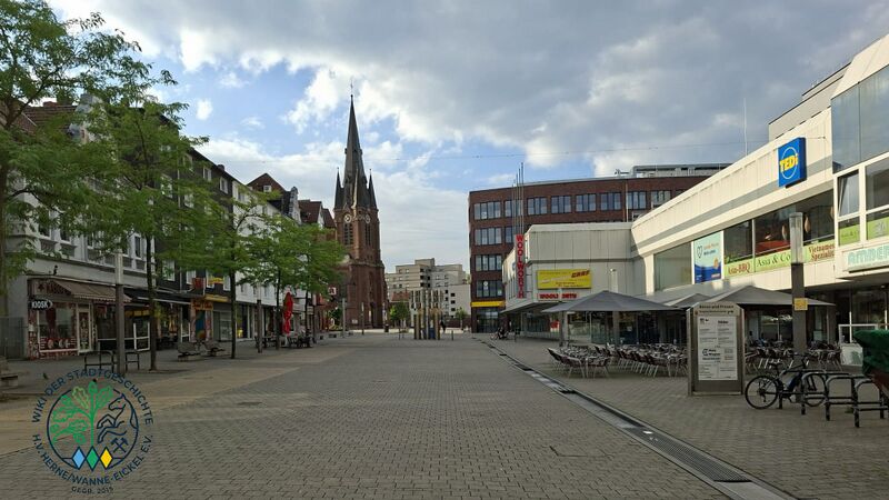 Datei:Bahnhofstraße-Kreuzkirche-City-Center Janik 2026-07-04.jpg