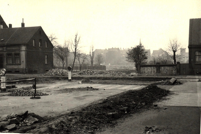 Baustelle Sodinger Straße im November 1956