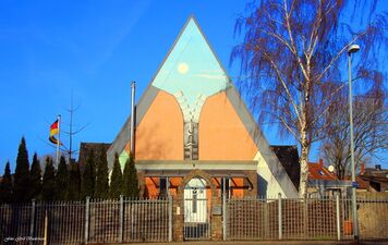 Gneisenaustraße am 29.01.2014. Ehemalige Freikirche. [1]