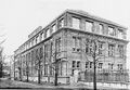 1922