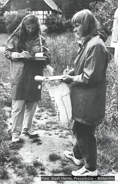 Datei:Mitarbeiter des Umweltamtes 1989 Bildarchiv.jpg