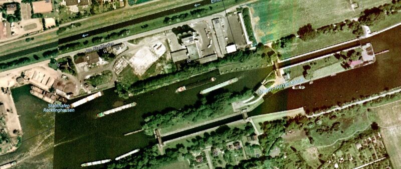 Datei:RVR-Schleuse-West-um-1990.jpg