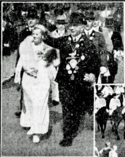 Datei:Schützenkönigspaar 1934 Münnekehoff Meister.jpg