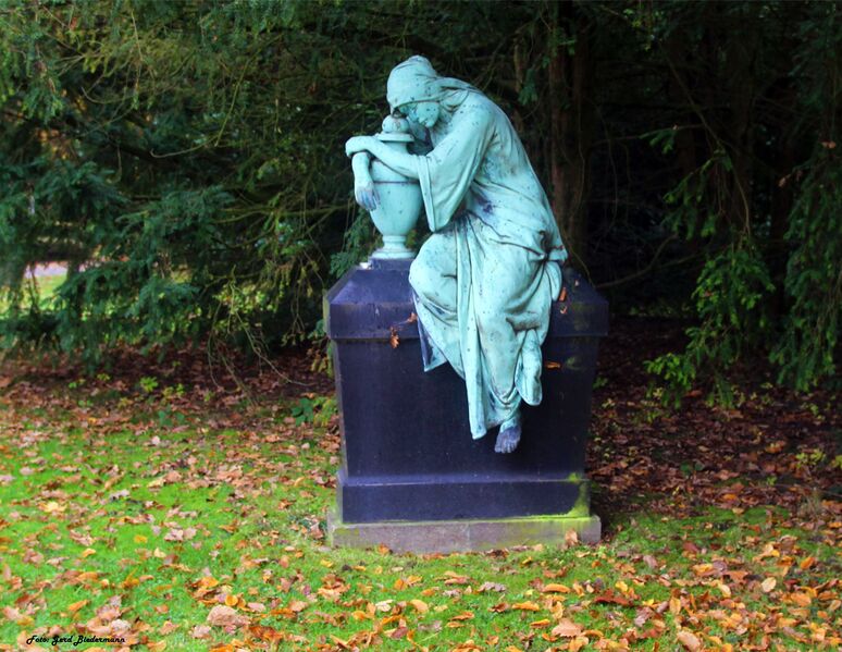 Datei:Wiescherfriedhof8.jpg