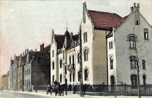 1909-Roonstraße-Beamtenhäuser.jpg