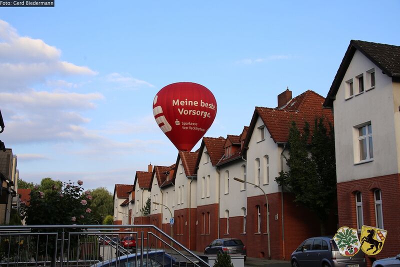 Datei:Am Knie 044 Gerd Biedermann 20160814.jpg