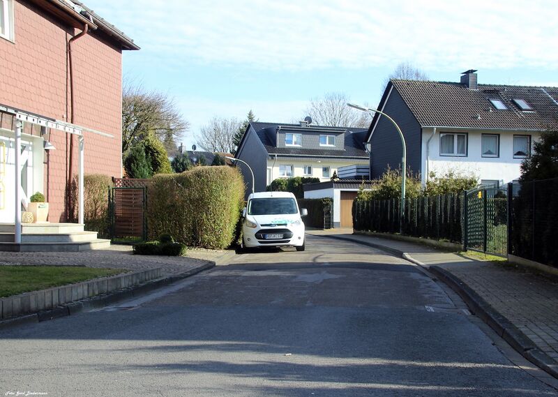 Datei:Am Lütgen Horst Gerd Biedermann 20150308.jpg