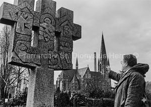 Ar-Dio Friedhofskreuz 1977 Pennig Börnig.png