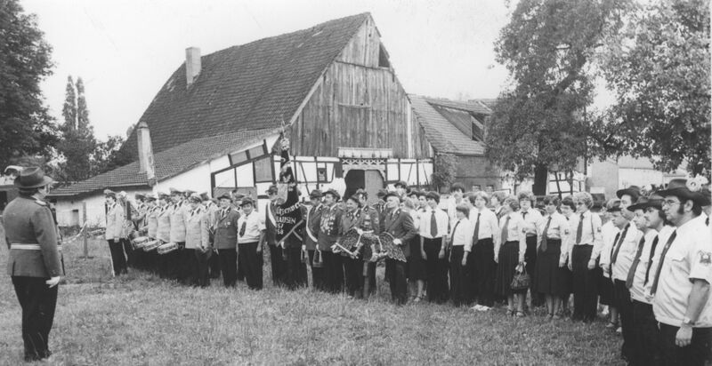 Datei:BSV Holthausen Gründungshaus Wiesche im Jahre1982 Sammlung Werner Ruthe.jpg