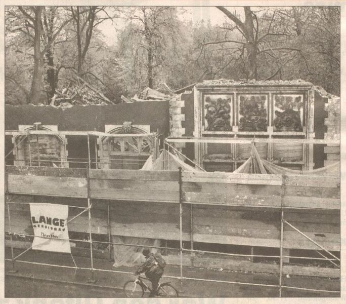 Datei:Baukauer Amtshaus, WAZ vom 13.04.1999.jpg