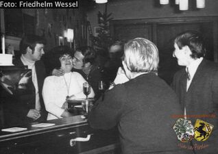 Bei Homann an der Theke um 1970.