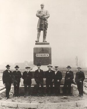 Bismarck-Denkmal Eickel, 1904.jpg