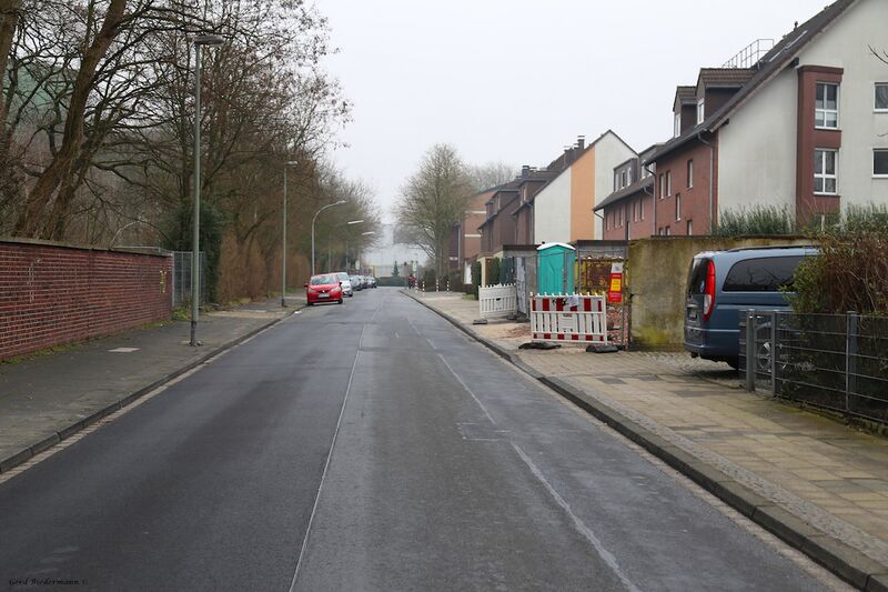 Datei:Bobenfeld Gerd Biedermann 2016.jpeg