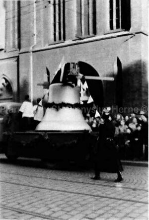 Christus König Glocke 1954.jpg