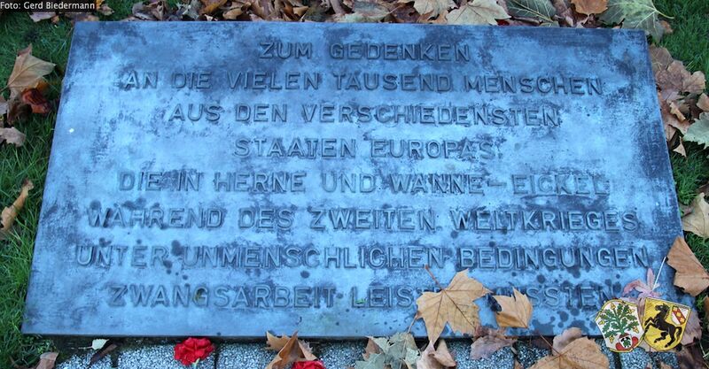 Datei:Denkmal Bebelstrasse Herne 04 Gerd Biedermann 20151123.jpg