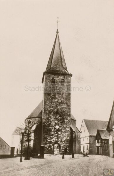 Datei:Die alte Johanneskirche auf dem Eickeler Markt.jpg
