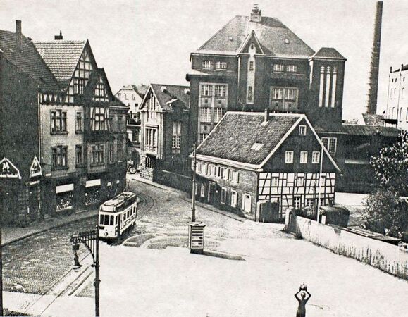 Eickeler Markt mit Eingang zum kommunalem Kino, linker Bildrand mitte, 1930er Jahre