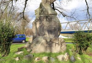 Emscherstrasse Denkmal Gerd Biedermann 2016.jpeg