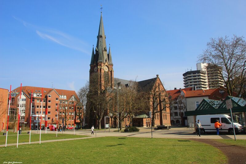 Datei:Europaplatz 77-gb-2015.jpg