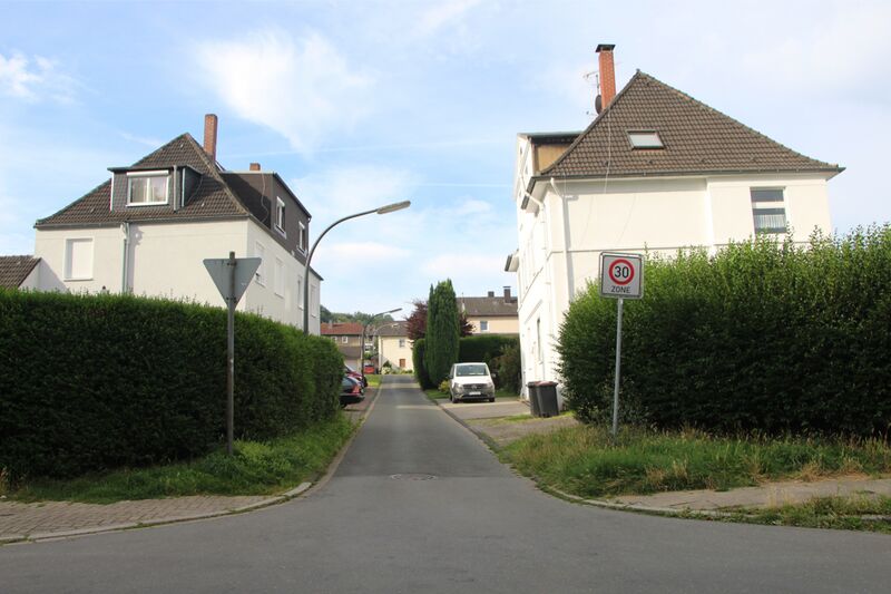 Datei:Floetzstrasse 2082 TS 20210815.jpg