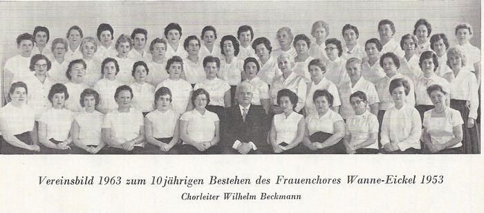 Frauenchor Wanne-Eickel, 1963.jpg