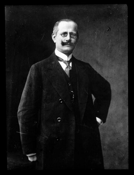 Datei:Friedrich Weiberg-.jpg