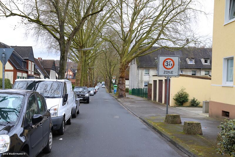 Datei:Günningfelder Strasse Gerd Biedermann 2016.jpeg