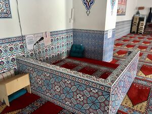 Gebetsrufergalerie Herne Merkez Camii 20171003.jpg