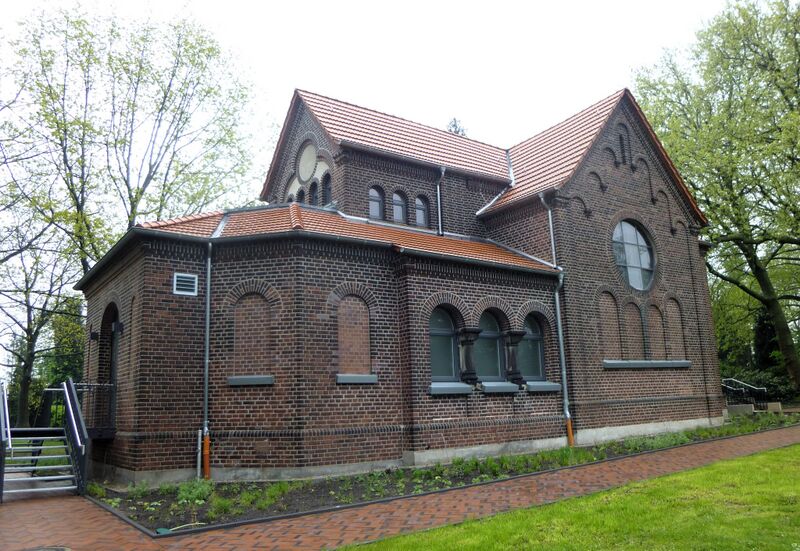 Datei:Grunert-2024-04-19-Ostfriedhof 5.jpg