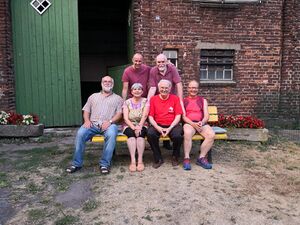 Gruppenbild: Josef Borg, Doris Saisch, Marcus Schubert, Gerd E. Schug, Friedhelm Wessel und Günter Habijan (v.l.).