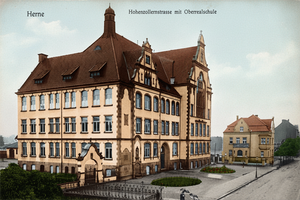 Gymnasium Hermann-Löns-Straße um 1921 II.png