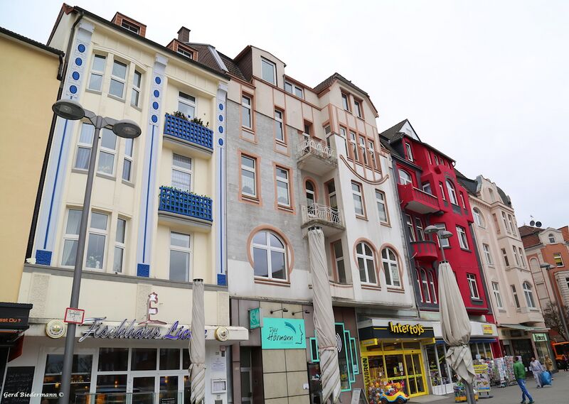 Datei:Hauptstrasse Fischhaus Lichte Gerd Biedermann 20160323.JPG