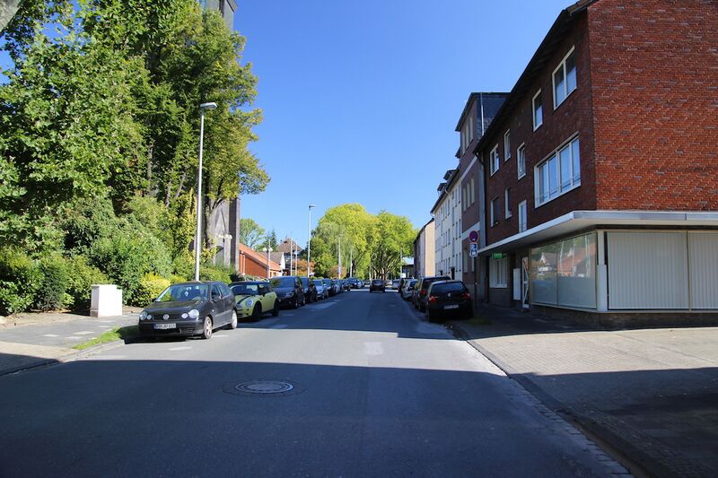 Datei:Herzogstrasse 3 Gerd Biedermann 2015.jpeg