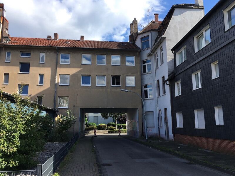 Datei:Hoelderlinstr 3 20200829.jpg