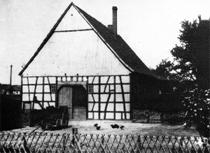 Hof Tüntmann Brennholt.png