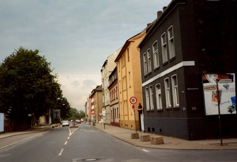 Datei:Horsthauser Straße.jpg