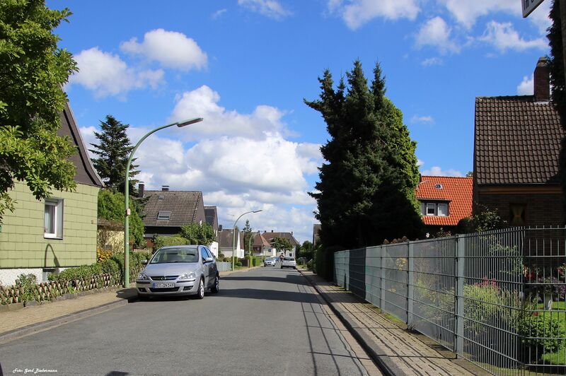 Datei:Im Ostenfeld Gerd Biedermann 2016.jpg