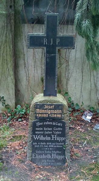Datei:Janik-Hüppe-Katholisch-Mont-Friedhof-2017.jpg