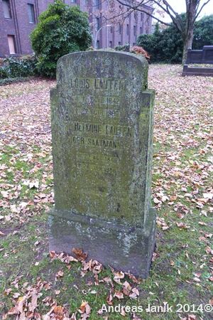 Janik Andreas-Lauten-Louis-Grab-Herne-Bergelmannshof-2014.jpg