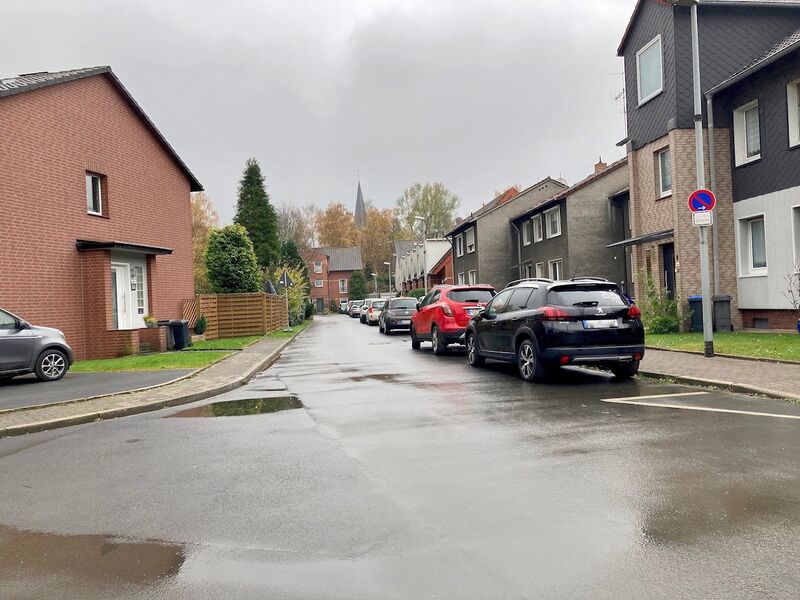 Datei:Josef-Prenger-Strasse 2221 TS 20211121.jpg