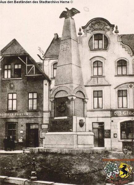 Datei:Kaiserbrunnen, um 1914.jpg