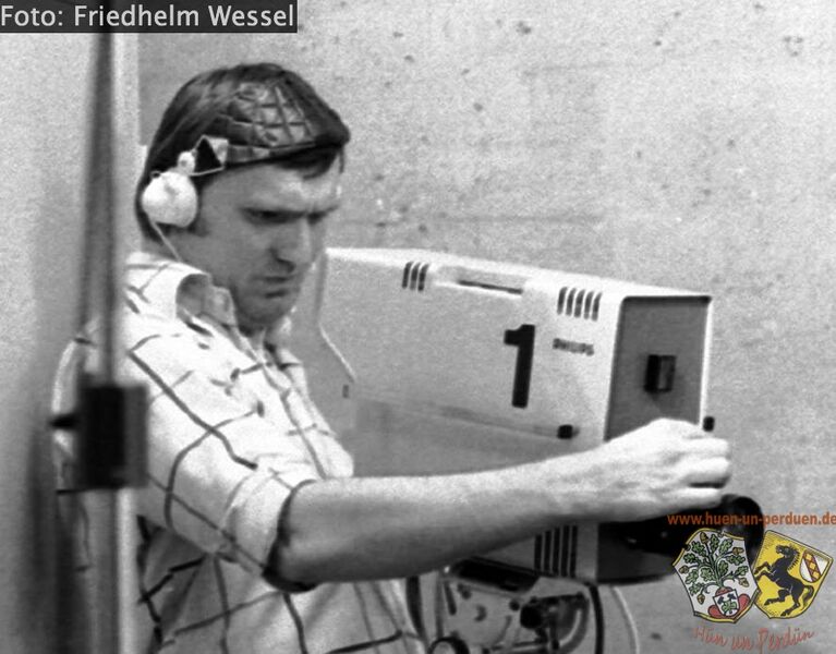 Datei:Kameramann Friedhelm Wessel OJ.jpg