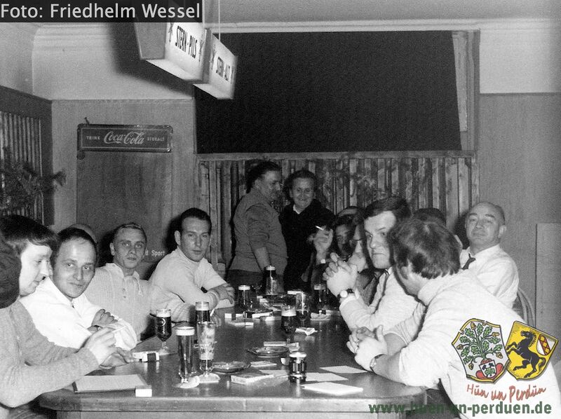 Datei:Kegelbahn bei Homann um 1970 Friedhelm Wessel.jpeg