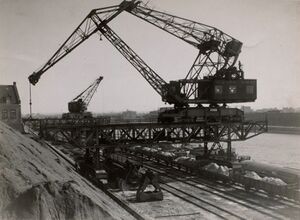 Krummer Hund II, 1950er Jahre.jpg